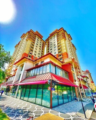 Продаётся 3-комн. новостройка 124.3 м², м. Кара Караев, photo 1 from 15
