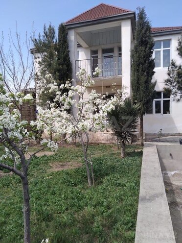 5 otaqlı həyət evi/bağ evi - Hövsan q. - 240 m² (1)