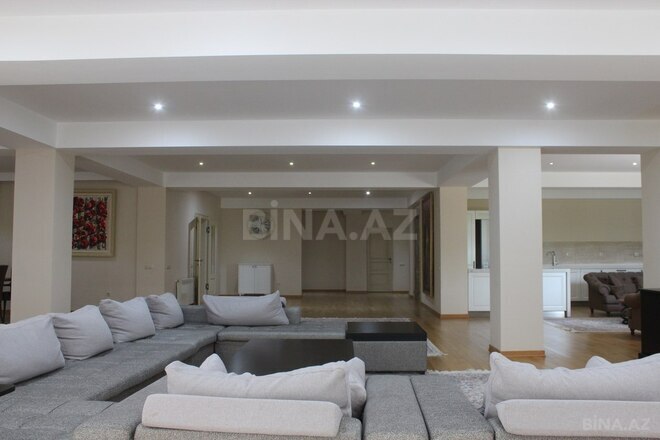 12 otaqlı həyət evi/bağ evi - Qusar - 2000 m² (13)