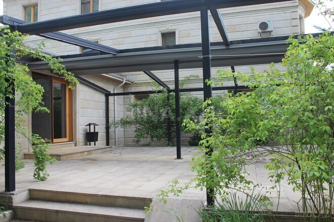 12 otaqlı həyət evi/bağ evi - Qusar - 2000 m² (19)