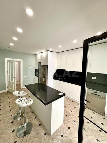 3-комн. новостройка - м. 8 ноября - 136 м² (3)