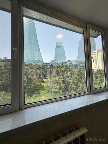 Продаётся 4-комн. вторичка 115 м², м. Ичеришехер, photo 18 from 29