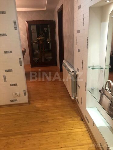 3-комн. вторичка - Насиминский  р. - 80 м² (10)