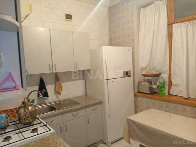 2 otaqlı köhnə tikili - Qara Qarayev m. - 65 m² (12)