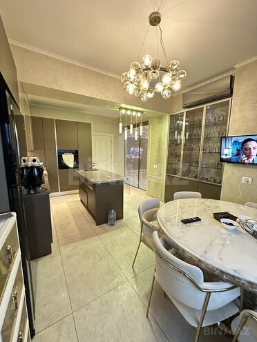 4 otaqlı yeni tikili - Nizami m. - 185 m² (20)