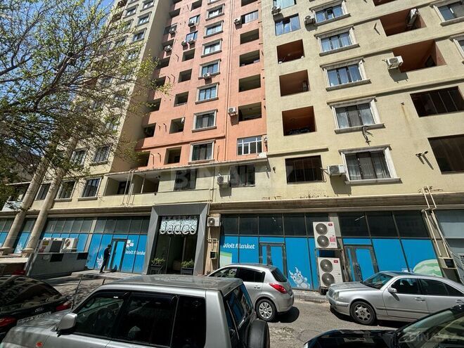 Объект - м. Элмляр Академиясы - 540 м² (3)