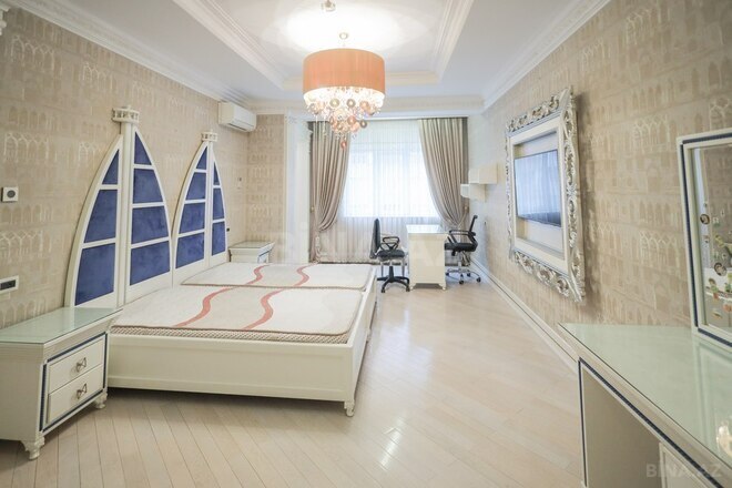 6 otaqlı yeni tikili - Nəriman Nərimanov m. - 420 m² (19)