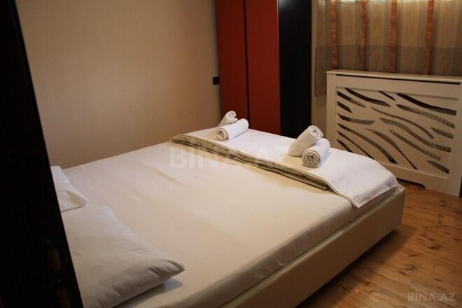 2 otaqlı həyət evi/bağ evi - Qəbələ - 50 m² (3)