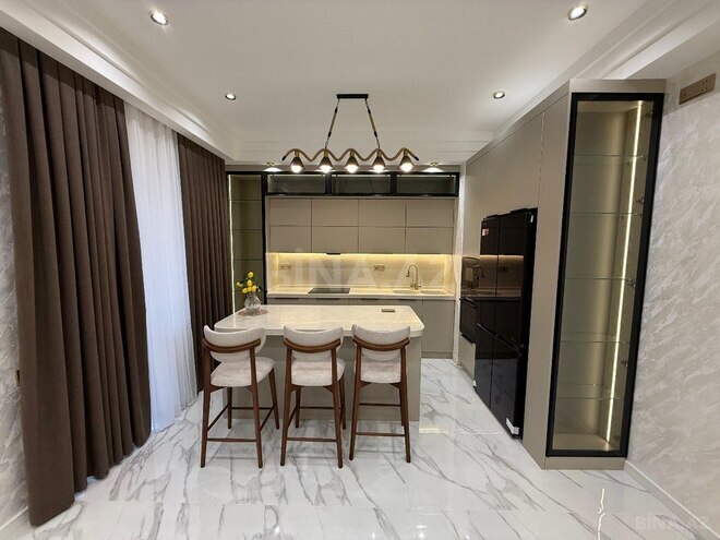 4 otaqlı yeni tikili - Ağ şəhər q. - 130 m² (2)