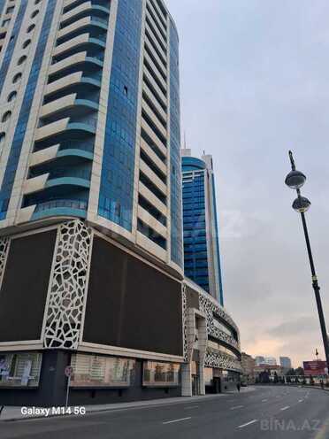4 otaqlı yeni tikili - Ağ şəhər q. - 300 m² (1)