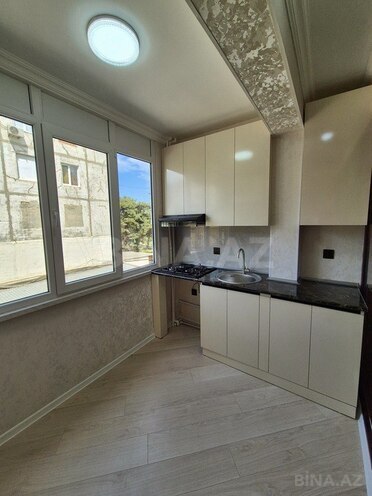 4 otaqlı köhnə tikili - Azadlıq Prospekti m. - 75 m² (22)