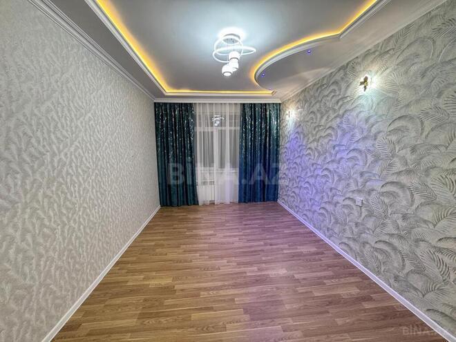 3 otaqlı köhnə tikili - 7-ci mikrorayon q. - 80 m² (2)