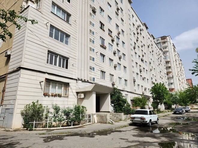 4-комн. вторичка - м. Иншаатчылар - 115 м² (1)