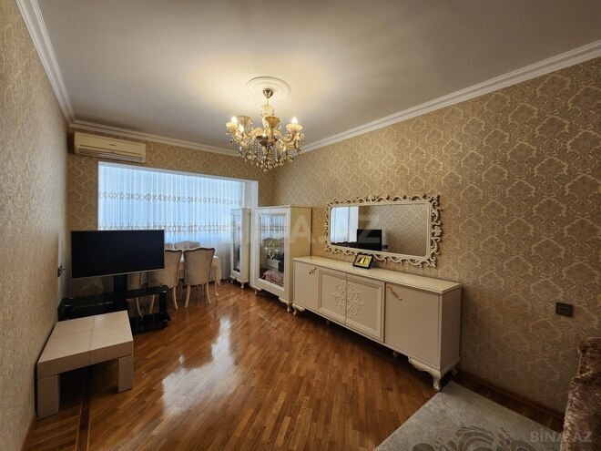 4-комн. вторичка - м. Иншаатчылар - 115 м² (9)