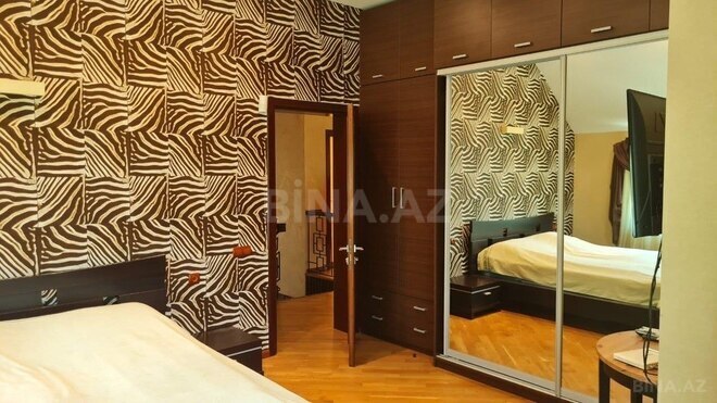 5 otaqlı həyət evi/bağ evi - Mərdəkan q. - 350 m² (28)