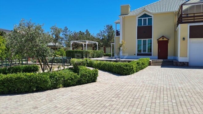 5 otaqlı həyət evi/bağ evi - Mərdəkan q. - 350 m² (15)