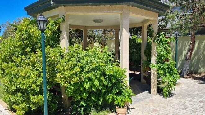 5 otaqlı həyət evi/bağ evi - Mərdəkan q. - 350 m² (12)