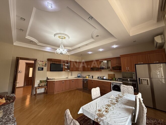 10-комн. дом/дача - пос. Бадамдар - 800 м² (5)