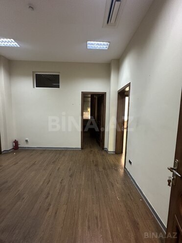 Obyekt - 28 May m. - 300 m² (17)