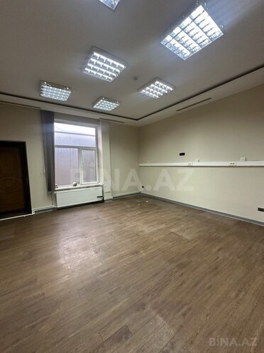 Obyekt - 28 May m. - 300 m² (8)