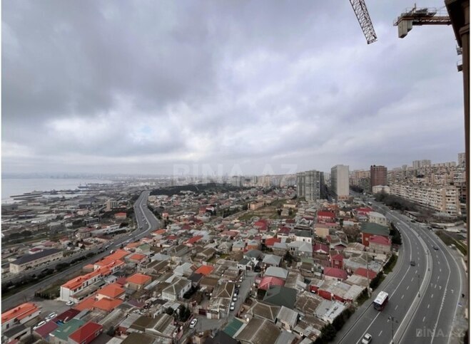 4 otaqlı həyət evi/bağ evi - Həzi Aslanov q. - 185 m² (1)