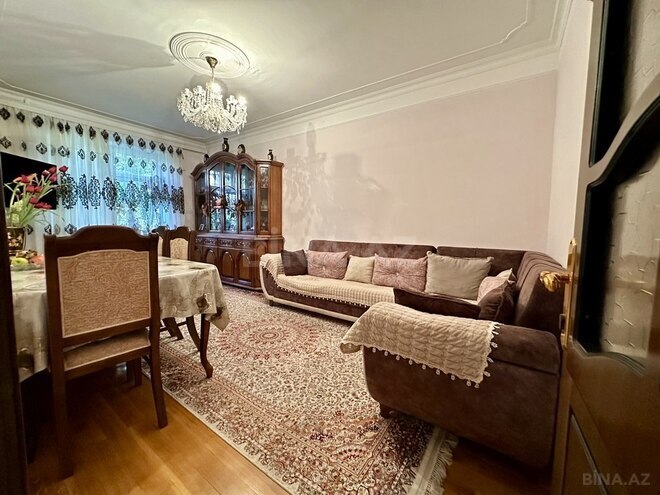 3-комн. вторичка - м. Ази Асланов - 75 м² (1)