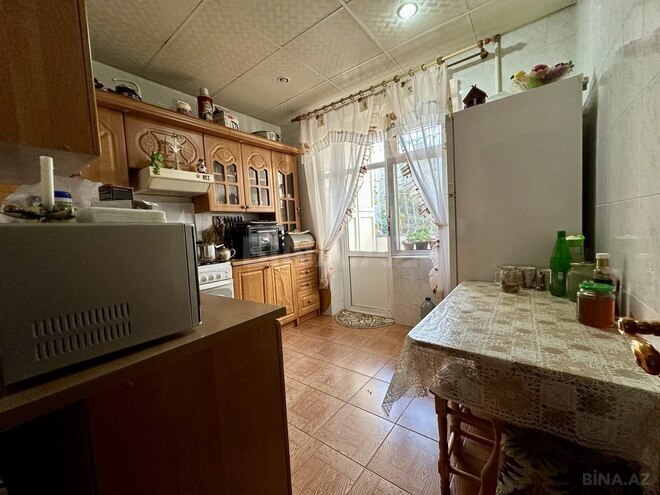 3-комн. вторичка - м. Ази Асланов - 75 м² (10)