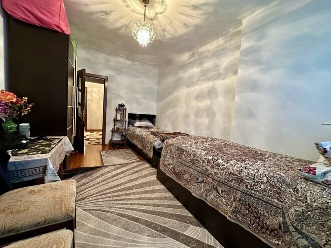 3-комн. вторичка - м. Ази Асланов - 75 м² (9)