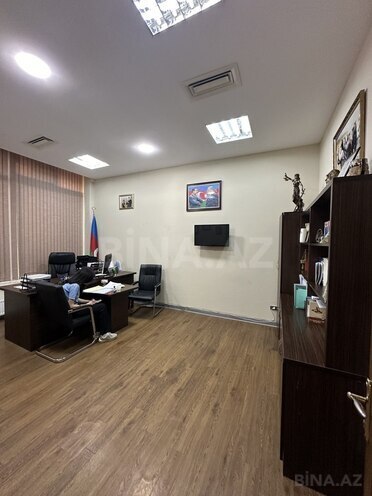 Obyekt - 28 May m. - 300 m² (4)
