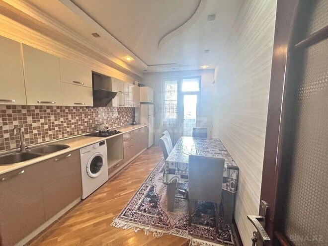 1 otaqlı köhnə tikili - İnşaatçılar m. - 40 m² (4)