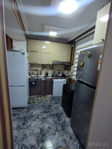 5 otaqlı həyət evi/bağ evi - Qaraçuxur q. - 180 m² (8)
