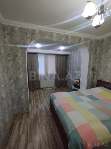 5 otaqlı həyət evi/bağ evi - Qaraçuxur q. - 180 m² (14)