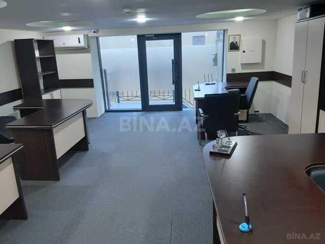 Сдаётся 2-комн. офис 70 м², м. Иншаатчылар, photo 4 from 10