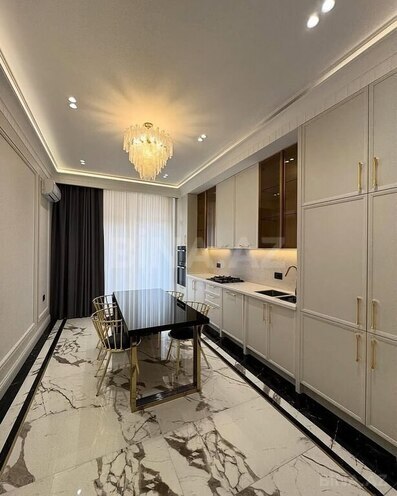 4-комн. новостройка - м. Шах Исмаил Хатаи - 181 м² (7)