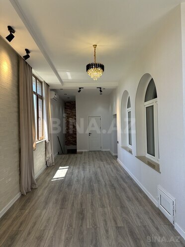 6-комн. дом/дача - пос. Вишнёвка - 300 м² (20)