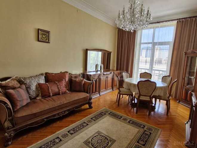 Satılır 3 otaqlı köhnə tikili 80 m², İçəri Şəhər m., photo 10 from 20