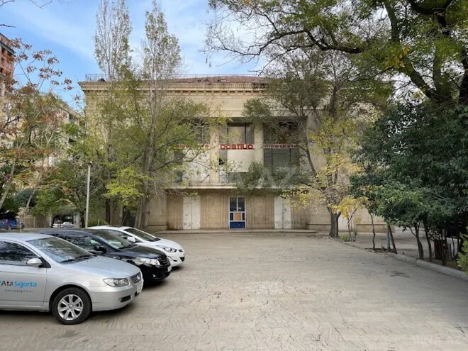 3 otaqlı köhnə tikili - Nəsimi r. - 85 m² (1)