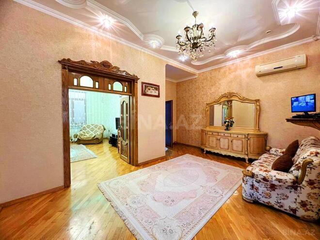 7 otaqlı həyət evi/bağ evi - Azadlıq Prospekti m. - 500 m² (7)