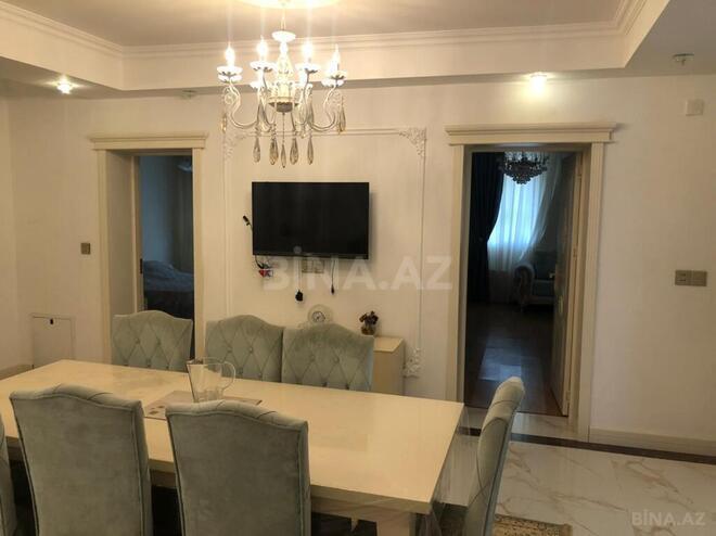 6 otaqlı həyət evi/bağ evi - Görədil q. - 350 m² (15)