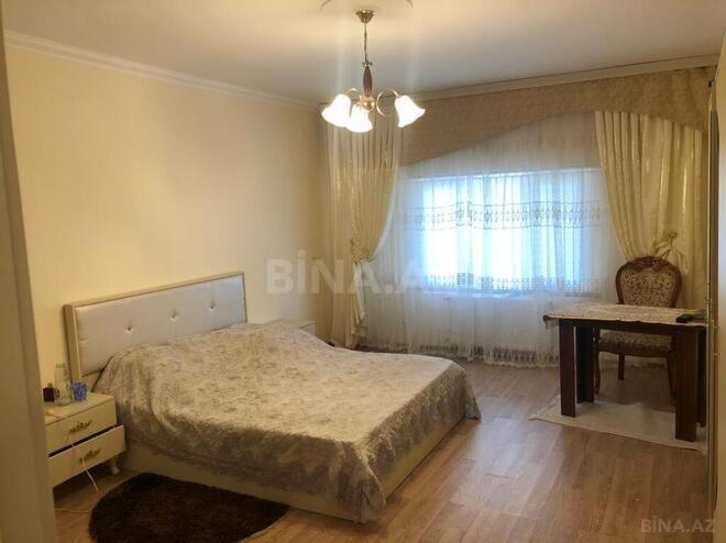6 otaqlı həyət evi/bağ evi - Görədil q. - 350 m² (23)