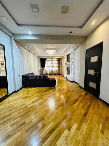 3-комн. новостройка - м. Иншаатчылар - 125 м² (2)