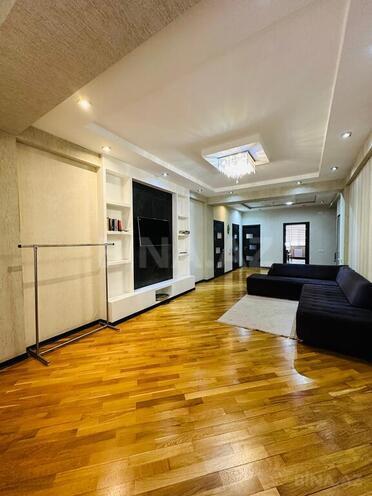 3-комн. новостройка - м. Иншаатчылар - 125 м² (4)