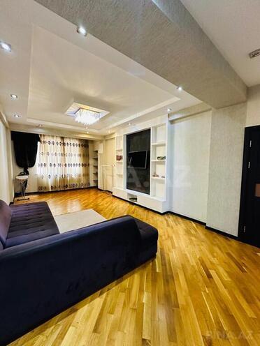 3-комн. новостройка - м. Иншаатчылар - 125 м² (1)