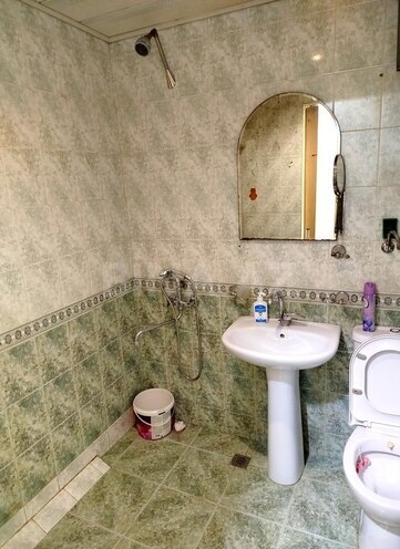 Obyekt - İnşaatçılar m. - 74 m² (10)
