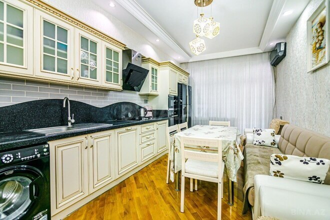 3-комн. новостройка - м. Шах Исмаил Хатаи - 127 м² (26)