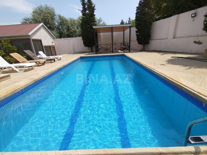 6 otaqlı həyət evi/bağ evi - Novxanı q. - 380 m² (2)