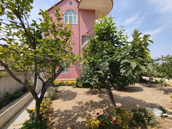 6 otaqlı həyət evi/bağ evi - Novxanı q. - 380 m² (22)