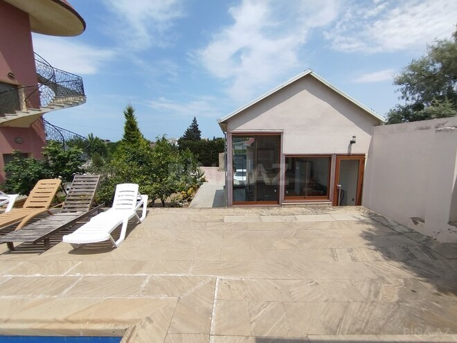 6 otaqlı həyət evi/bağ evi - Novxanı q. - 380 m² (25)