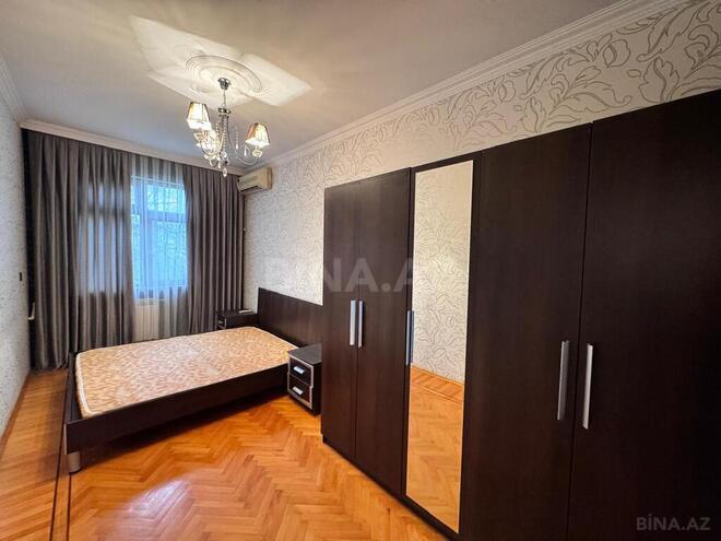 3 otaqlı köhnə tikili - Azadlıq Prospekti m. - 80 m² (11)