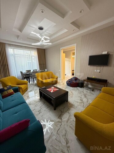 3 otaqlı həyət evi/bağ evi - Şüvəlan q. - 160 m² (9)